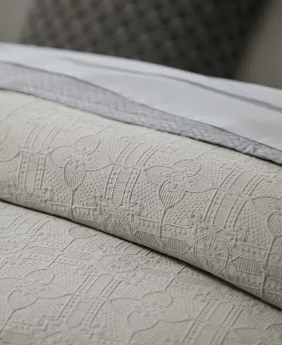 Ralph Lauren Sascha Textured Medallion Comforter Set, King In Gray