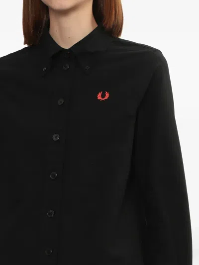 Fred Perry Logo-embroidery Shirt In Black