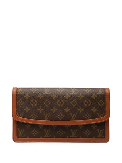 Pre-owned Louis Vuitton 1999 Monogram Pochette Dame Gm Clutch Bag In Brown