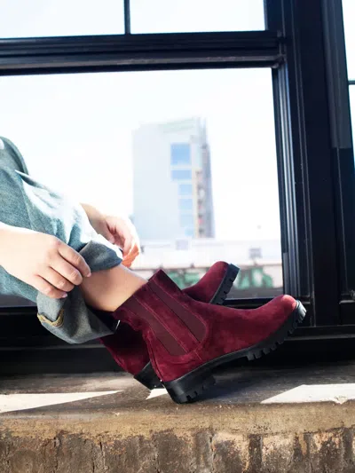 Chuckies Lug-sole Suede Boot In Multi