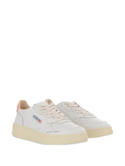 Autry Medalist Low-top Sneakers In Multi