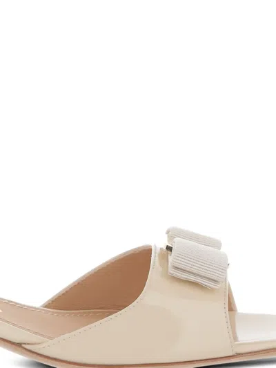 Ferragamo 30mm Vara Bow Sandals In Neutral