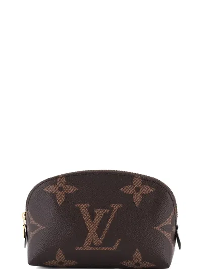 Pre-owned Louis Vuitton Cosmetic Reverse Monogram Giant Pouch In Brown