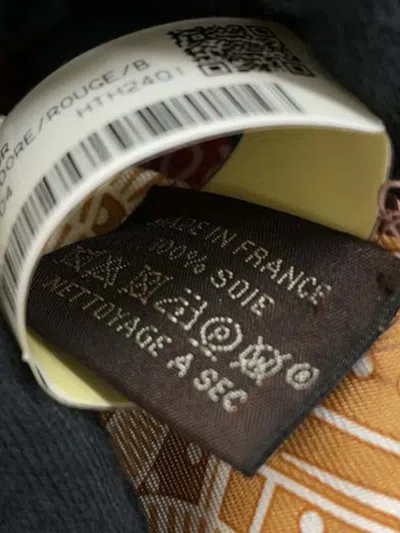 Pre-owned Hermes 2010-2025 Eperon D Or Bandana Silk Twilly Scarf Scarves In Brown