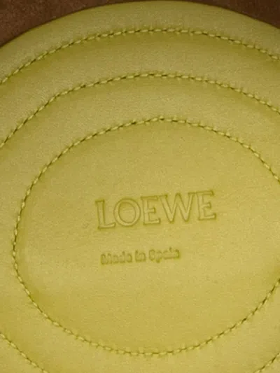 Pre-owned Loewe Paseo 小号皮质斜挎包（2022年典藏款） In Green