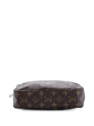 Pre-owned Louis Vuitton Trousse Toiletry Monogram Canvas 23 Pouch In Brown
