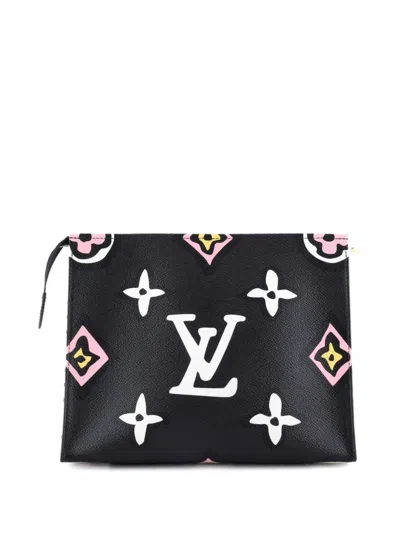 Pre-owned Louis Vuitton Toiletry Wild At Heart Monogram Giant 26 Pouch In Black