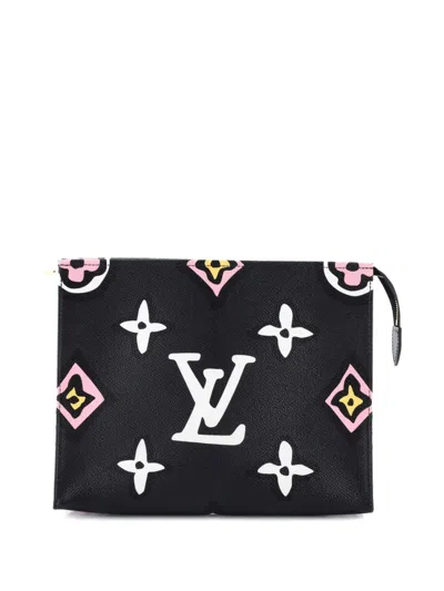 Pre-owned Louis Vuitton Toiletry Wild At Heart Monogram Giant 26 Pouch In Black