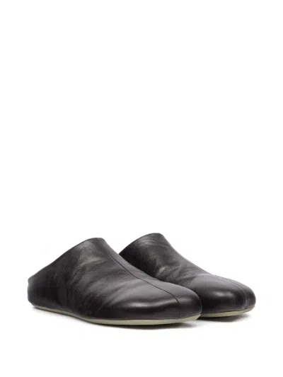 Mm6 Maison Margiela Anatomical Leather Sabot In Black