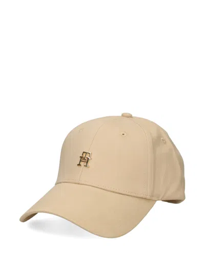 Tommy Hilfiger Logo-plaque Baseball Cap In Neutral