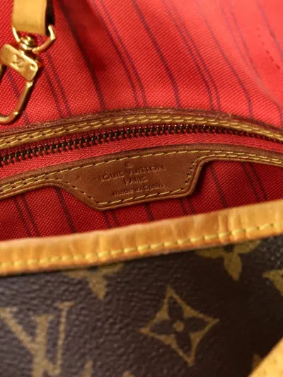 Pre-owned Louis Vuitton Neverfull Nm Limited Edition Cities V Monogram Canvas Mm Tote Bag In Brown