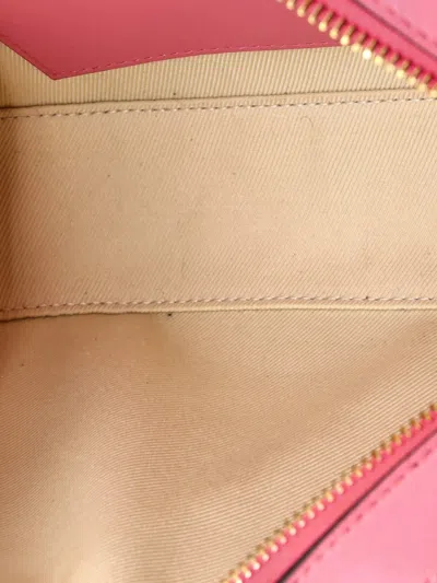 Pre-owned Valentino Garavani Vlogo Walk Leather Crossbody Bag In Pink