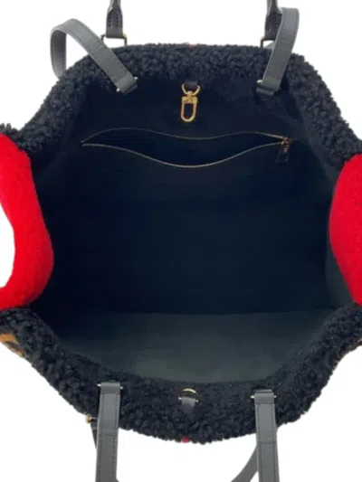 Pre-owned Louis Vuitton 2019 Monogram Giant Shearling Teddy Onthego Gm Satchel In Black