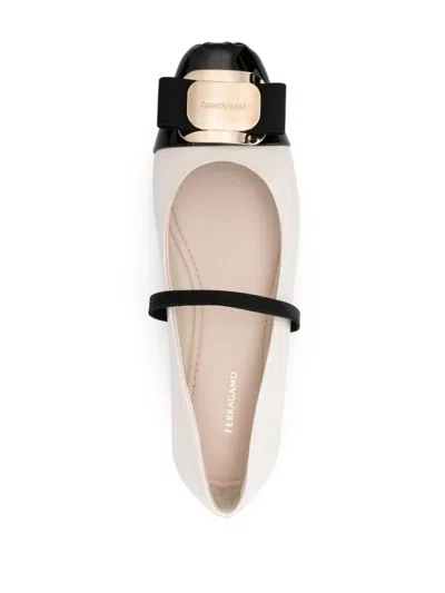 Ferragamo Bicolor New Vara Plate Ballerinas In Multi