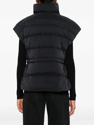 Moorer Zip-up Gilet In Black