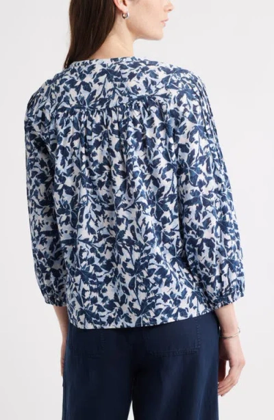 Caslon ® Pintuck Pleat Top In Blue