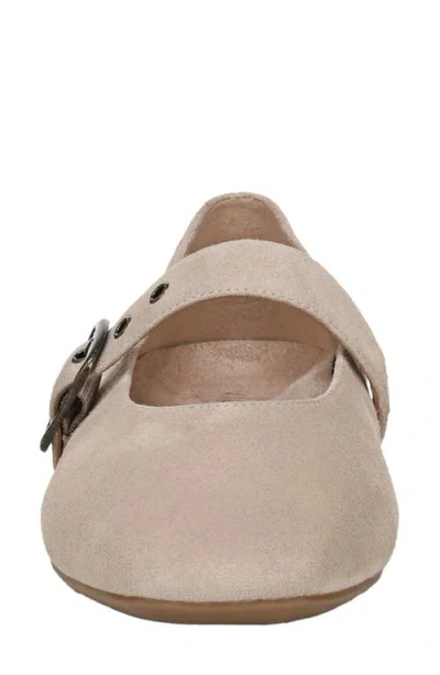 Vionic Heloise Mary Jane Flat In Sand