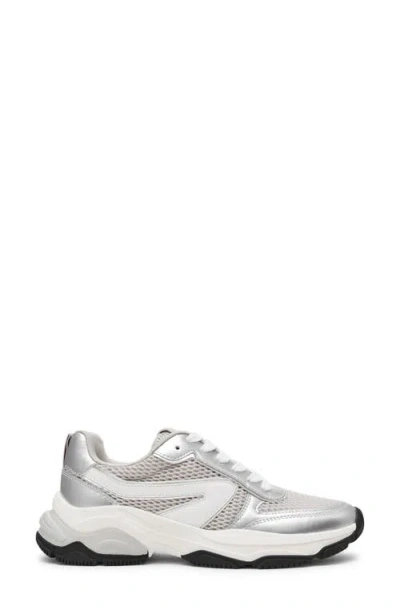 Dolce Vita Dv By  Comet Sneaker In White