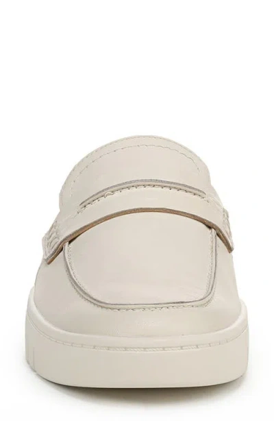 Vionic Chantel Mule In White