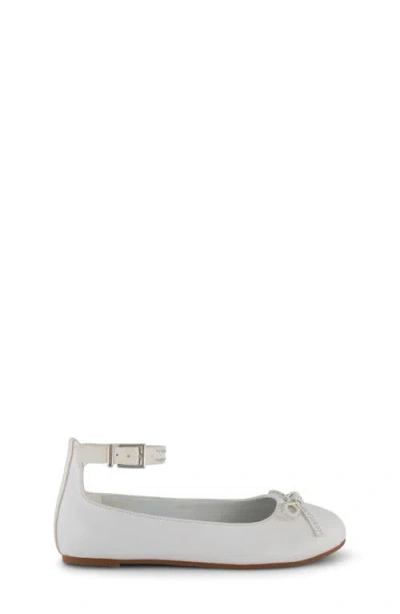 Kenneth Cole Kids' Daisy Ballet Flat In White