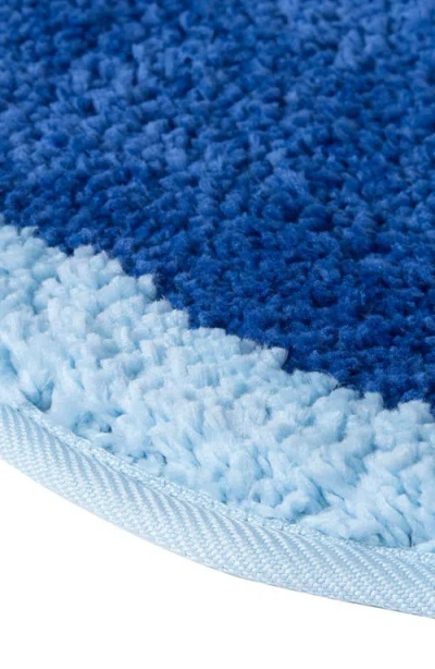 Vcny Home Scalloped Edge Tufted Bath Mat In Transparent