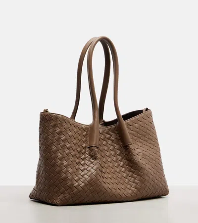 Bottega Veneta Pinacoteca Intrecciato Leather Tote Bag In Brown