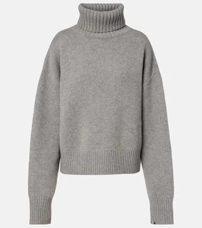 Extreme Cashmere N°434 Cashmere Turtleneck Sweater In Gray