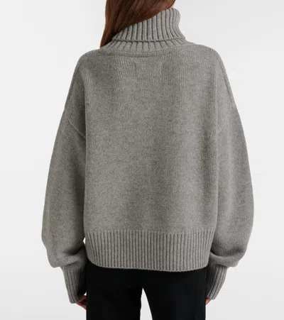 Extreme Cashmere N°434 Cashmere Turtleneck Sweater In Gray