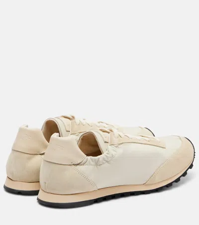 Le Monde Beryl Slim Runner Suede-trimmed Sneakers In White