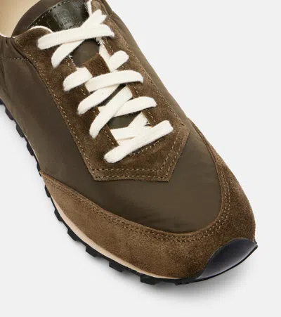 Le Monde Beryl Slim Runner Suede-trimmed Sneakers In Green