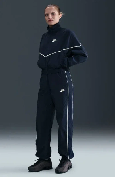 Nike Sportswear Windrunner Water Repellent Jacket In Blue