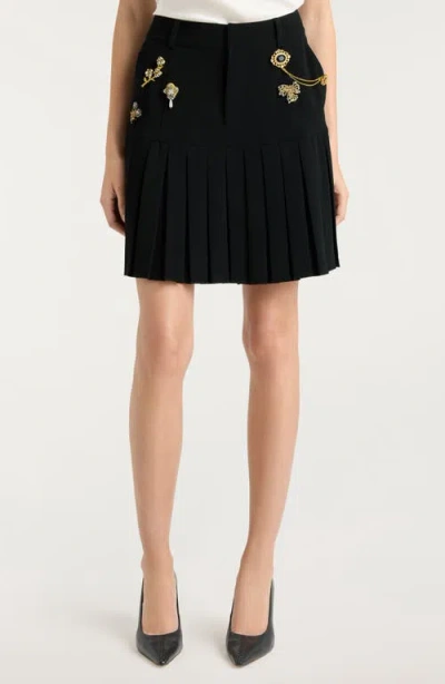 Cinq À Sept Brooch Embellished Pleated Miniskirt In Black