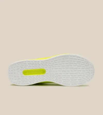 While On Earth™ Mens Move Trainer In Yellow