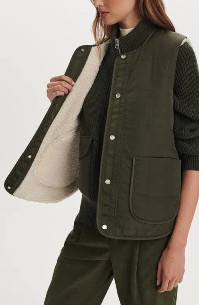 Varley Audrea Reversible Gilet In Green