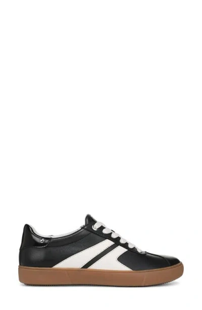 Naturalizer Medina Sneaker In Multi