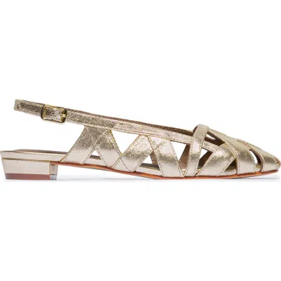 Bernardo Footwear Glinda Flat In Gold