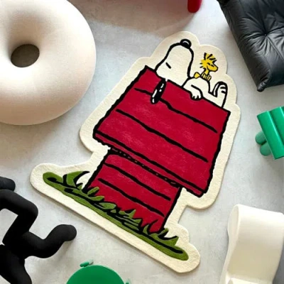 Maison Deux Peanuts Dog House Rug In Red
