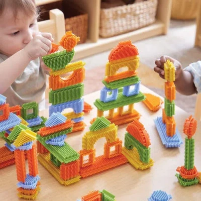 Kaplan Early Learning Company Snap And Stack Thistle Blocks In Multi