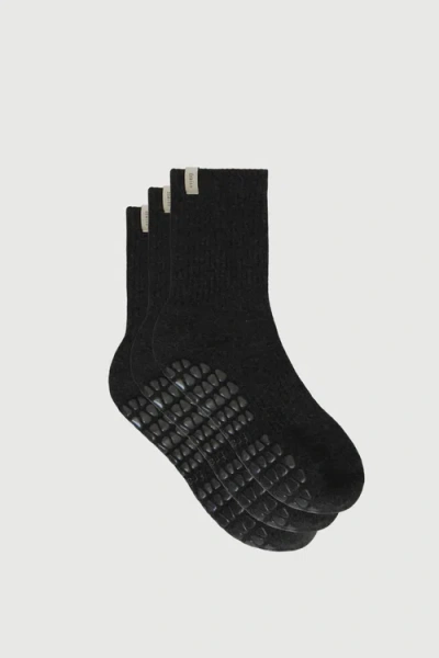 Fraise Graphite  Grip Sock Trio In Gray