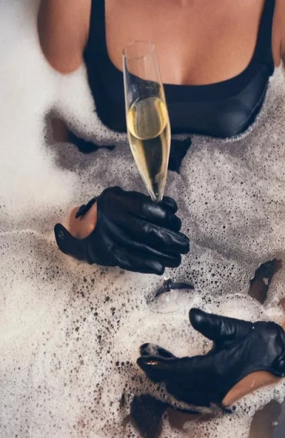 Seymoure Luxury Group Washable Water Resistant Leather Driving Gloves In Black