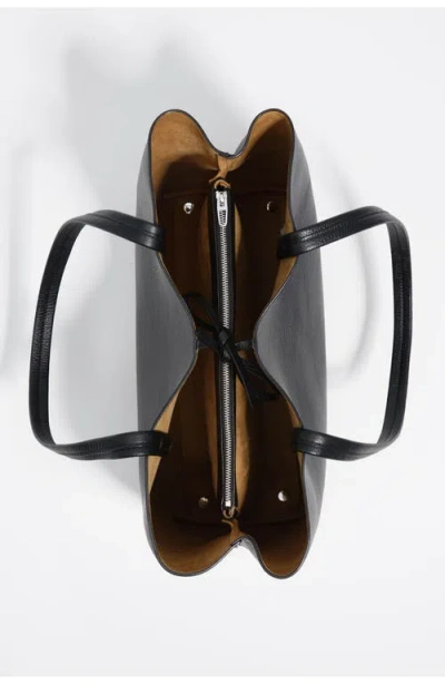 Bimba Y Lola Leather Chihuahua Shopper Bag In Black