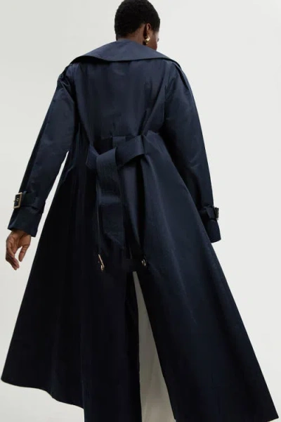 Karen Millen Cotton Sheen Belted Classic Trench Coat In Blue