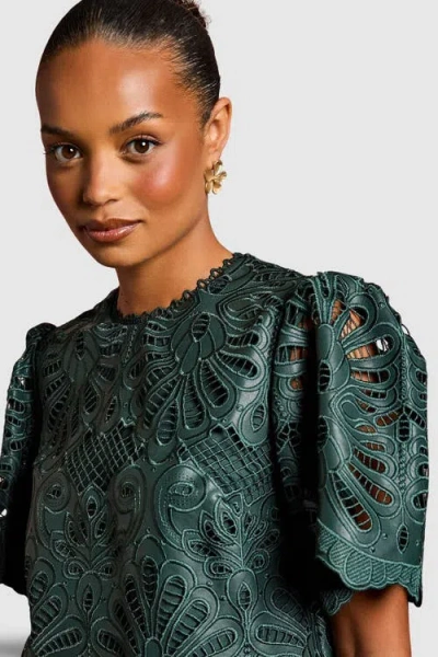 Coast Petite Short Sleeve Top In Green