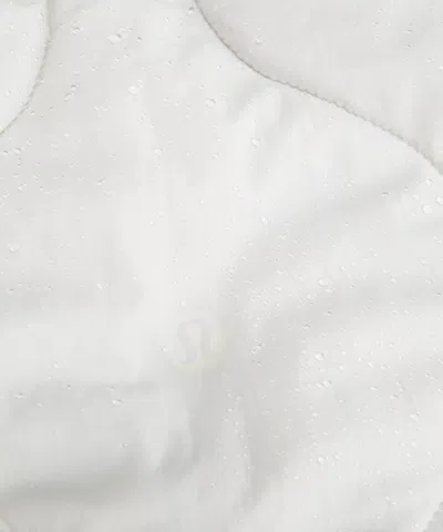 Lululemon Quilted Light Insulation Cropped Jacket In White