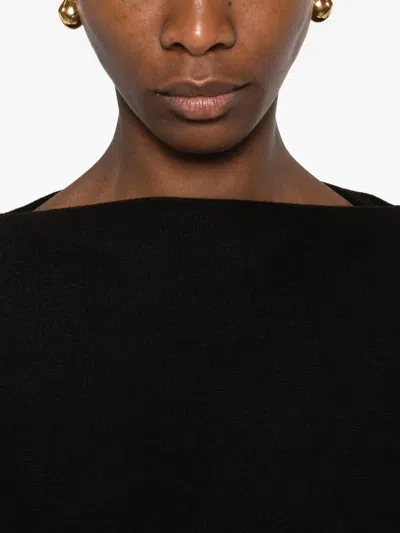 Vince Long-sleeves Pullover In Black