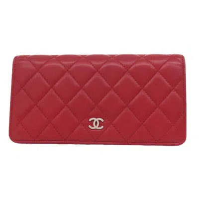 Pre-owned Chanel Red Color Leather Long Wallet (tri-fold) ()
