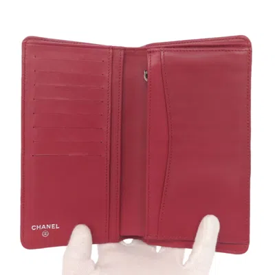 Pre-owned Chanel Red Color Leather Long Wallet (tri-fold) ()