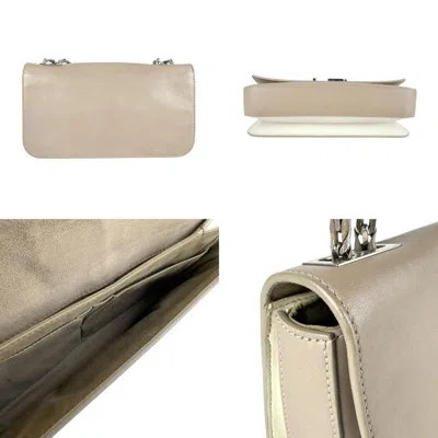 Pre-owned Fendi Grayish Leather Shoulder Bag ()