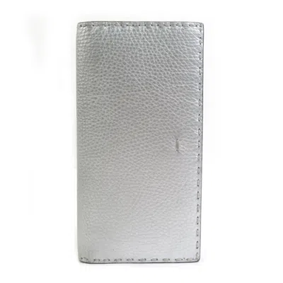Pre-owned Fendi Silver Leather Long Wallet (bi-fold) ()