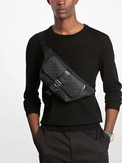 Michael Kors Hudson Bum Bag In Black